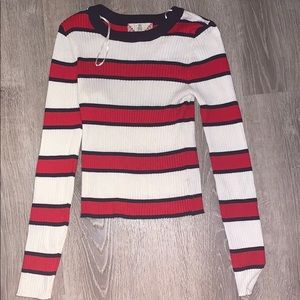 Long sleeve sweater